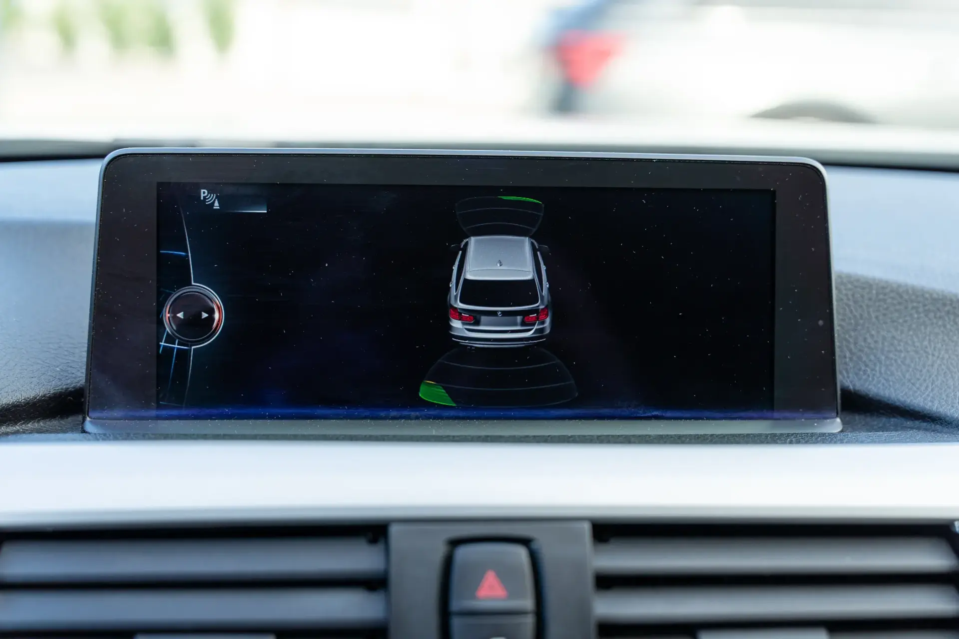 BMW 318 d Line Sport 13