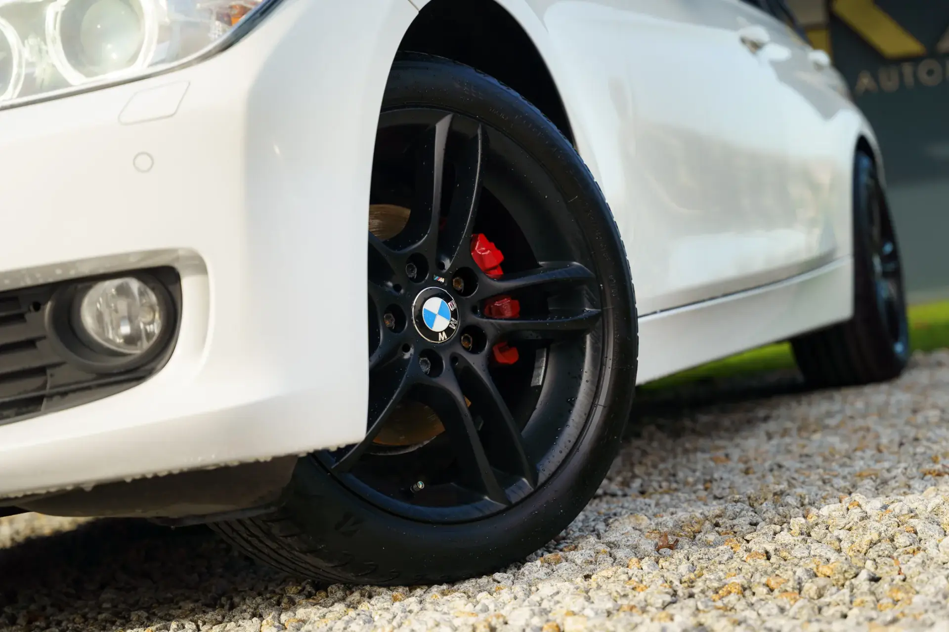 BMW 318 d Line Sport 29