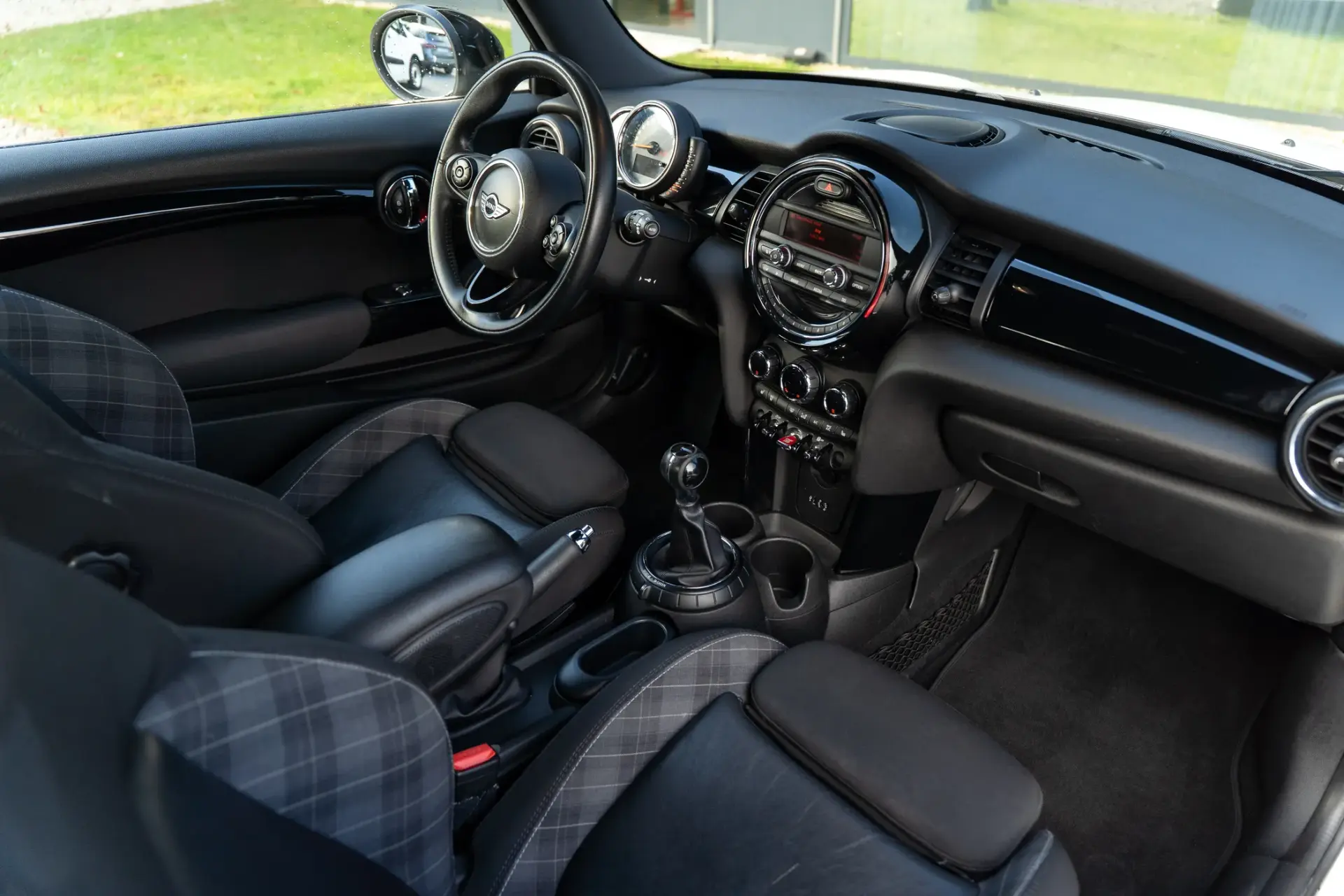 MINI 3 Portas Cooper D 5