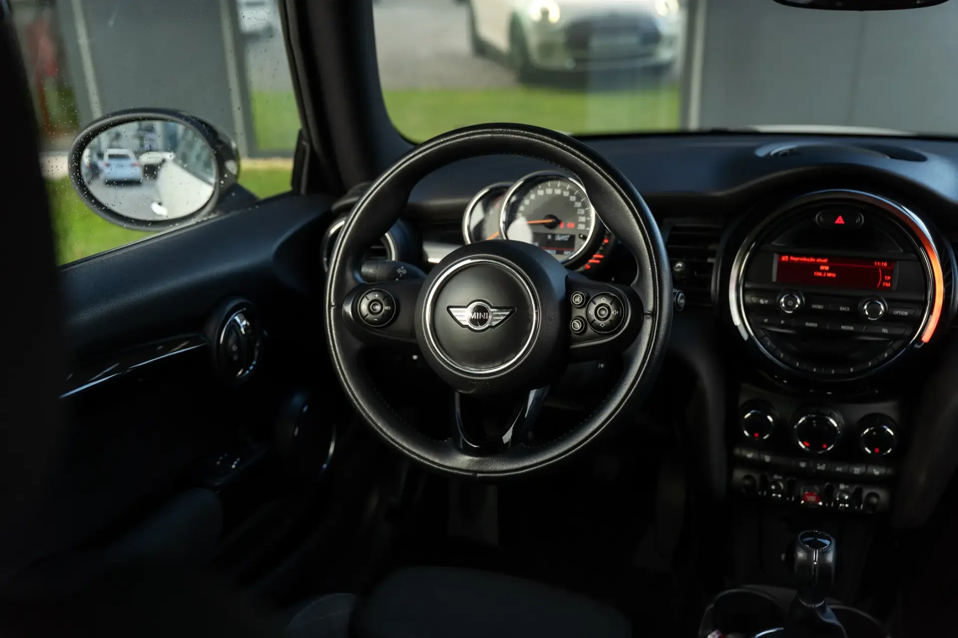 MINI 3 Portas Cooper D 6