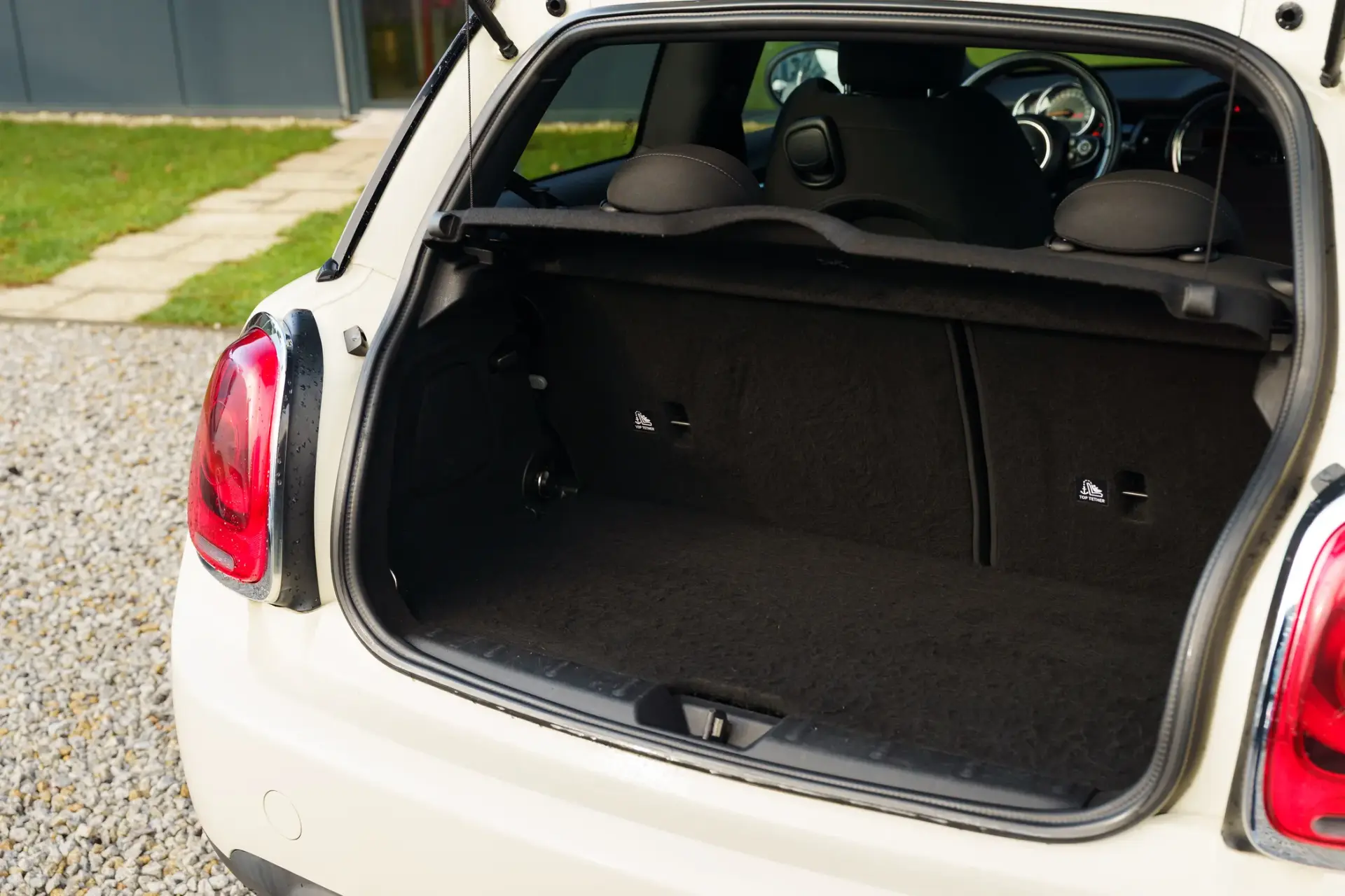 MINI 3 Portas Cooper D 13