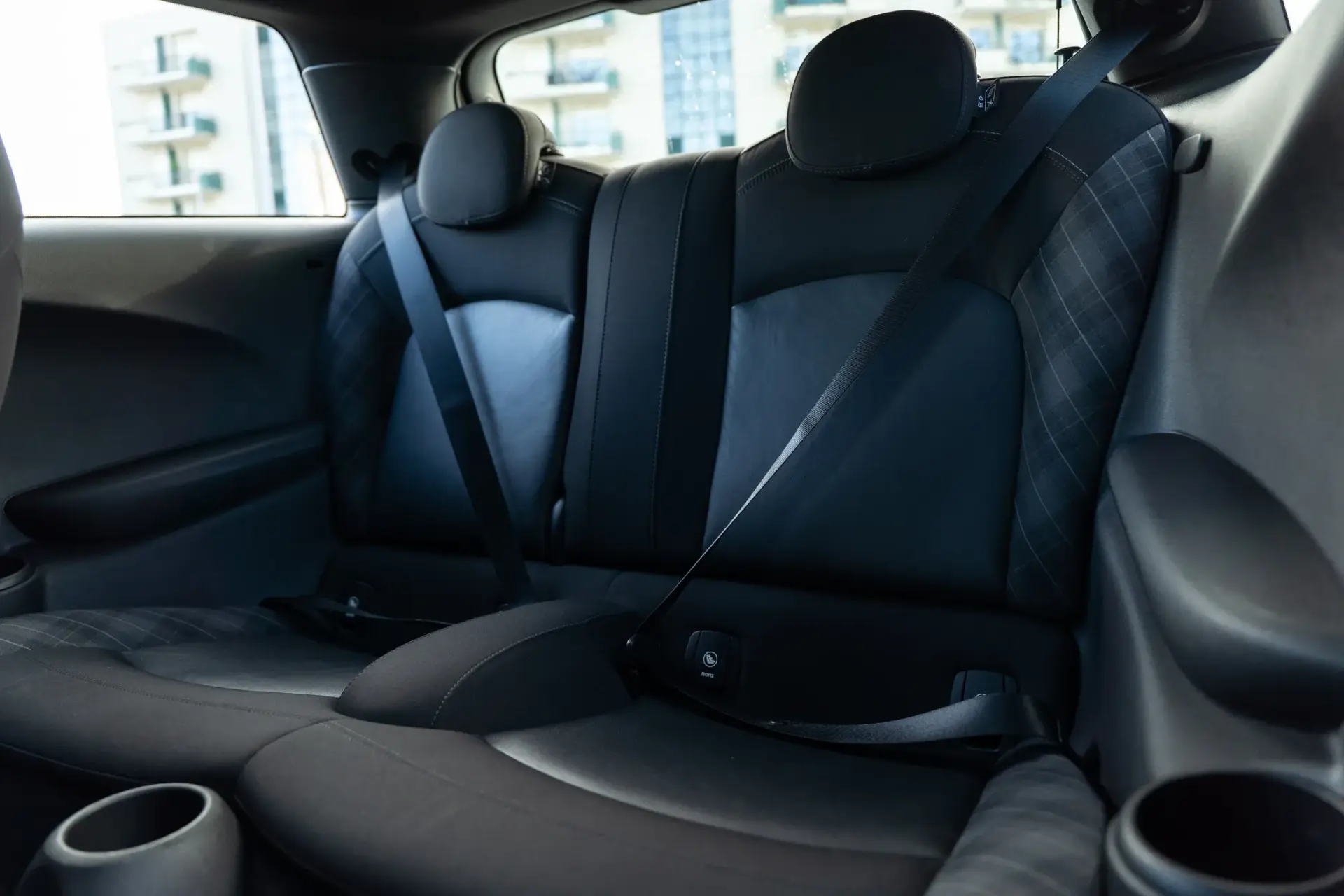 MINI 3 Portas Cooper D 16