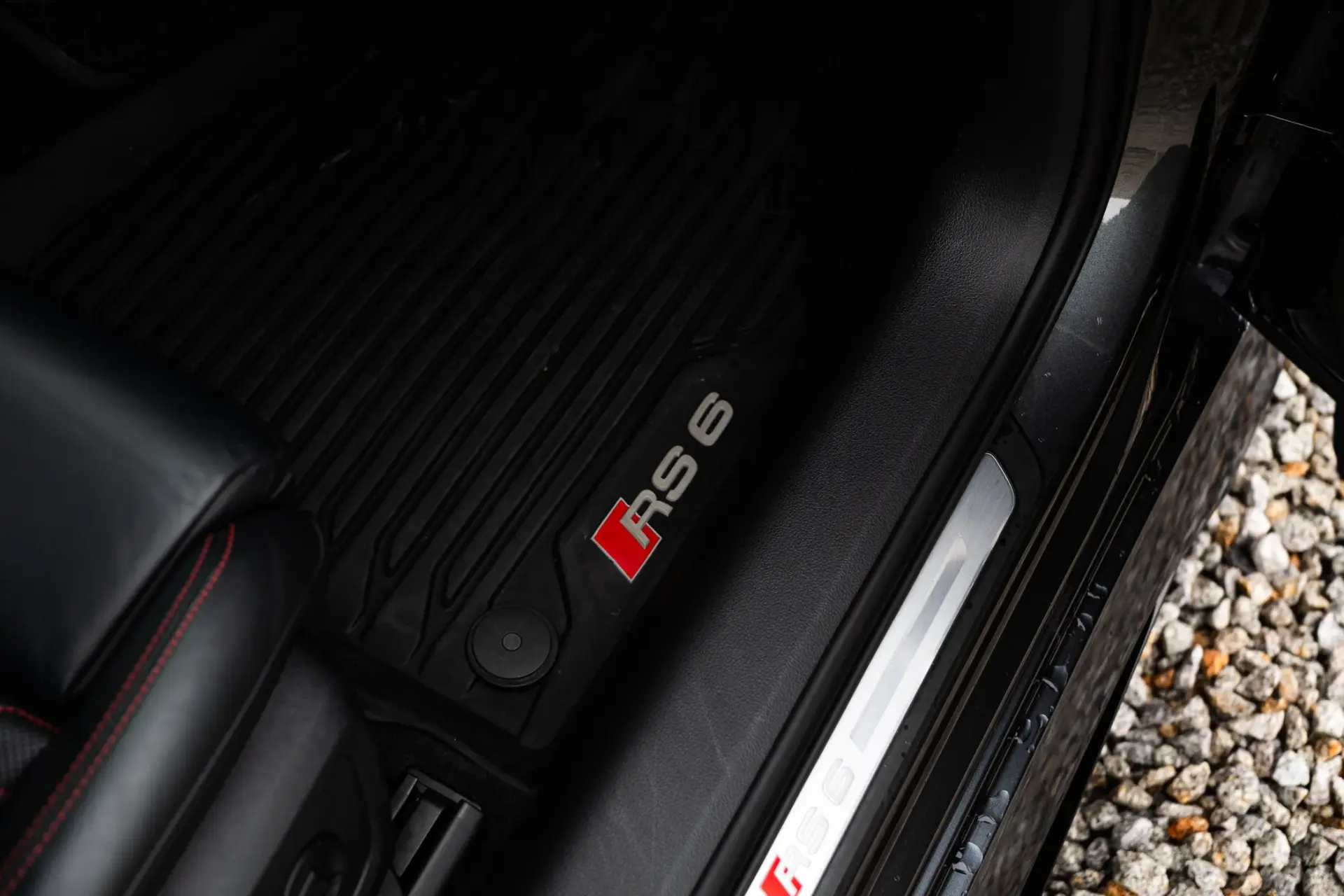 Audi RS6 Avant 4.0 TFSi Plus quattro Tiptronic 34