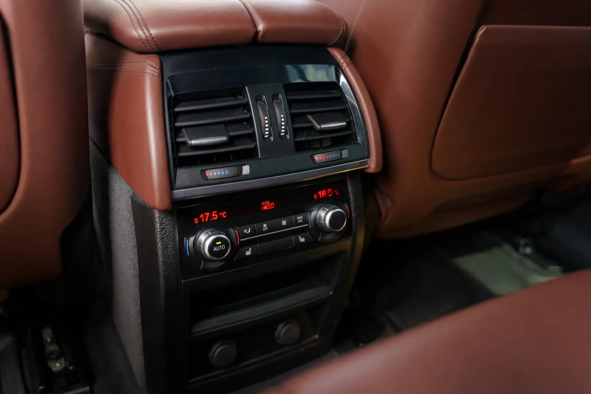 BMW X5 M Standard 24