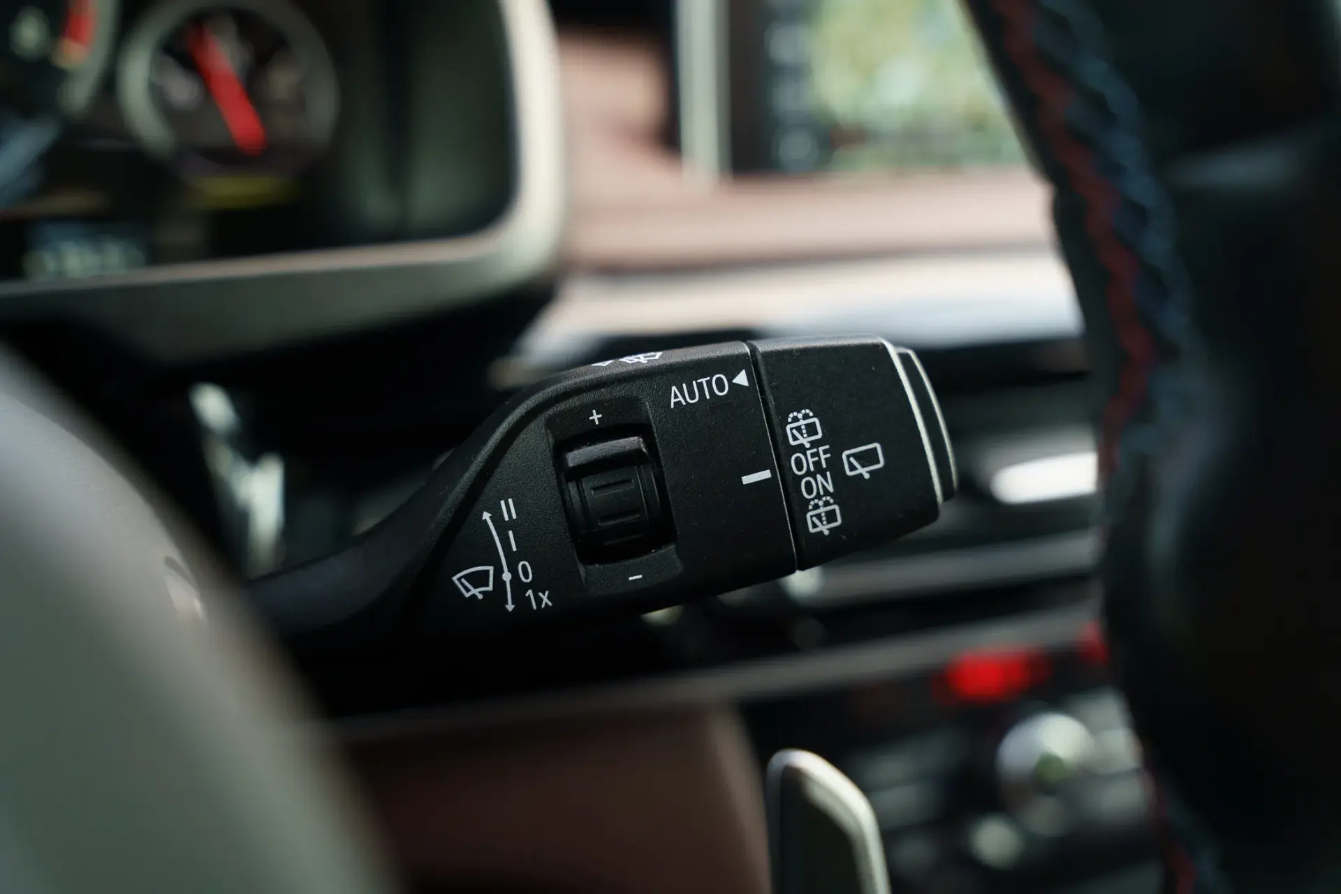 BMW X5 M Standard 25