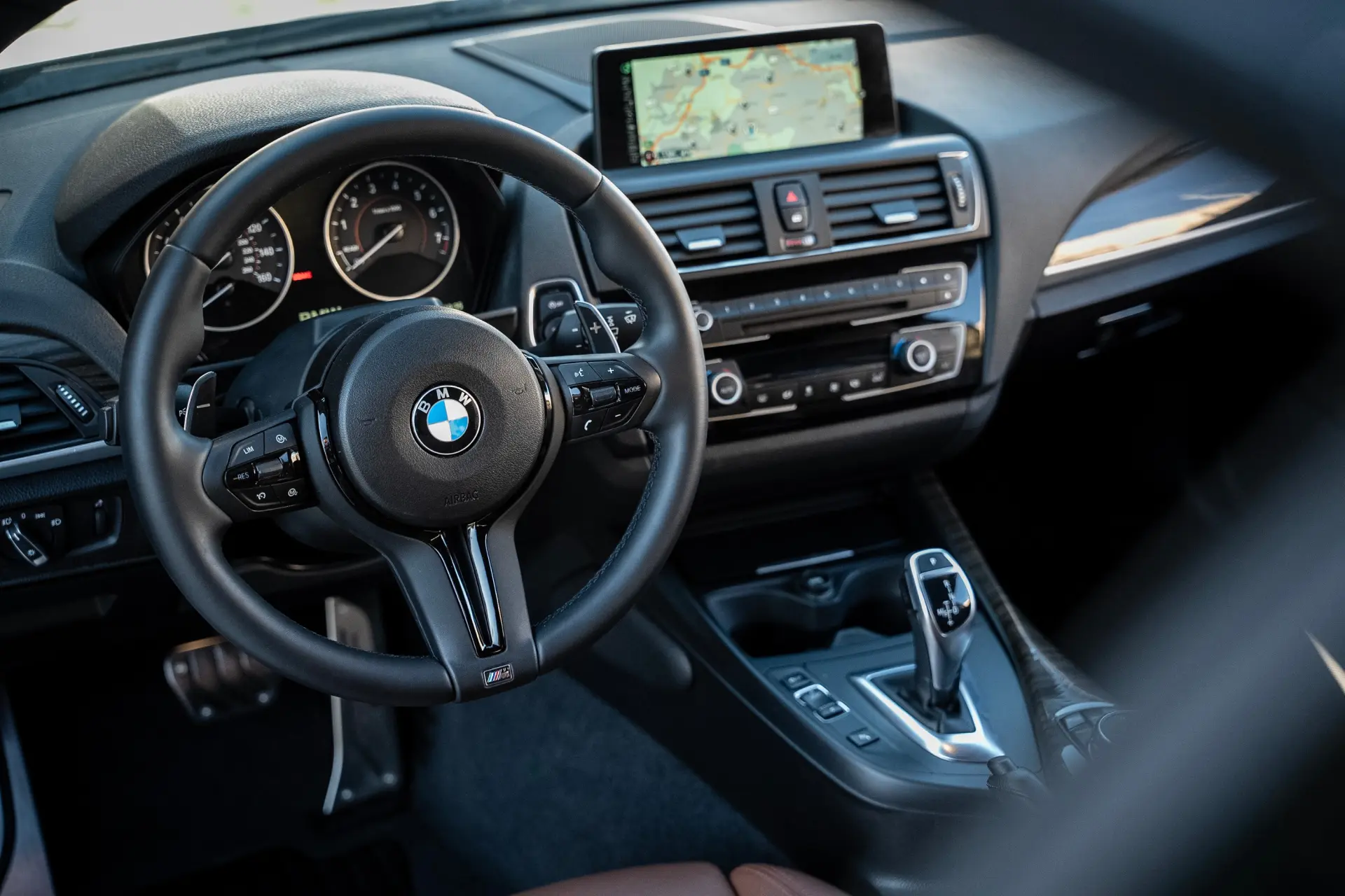 BMW 228 i Pack M Auto 8