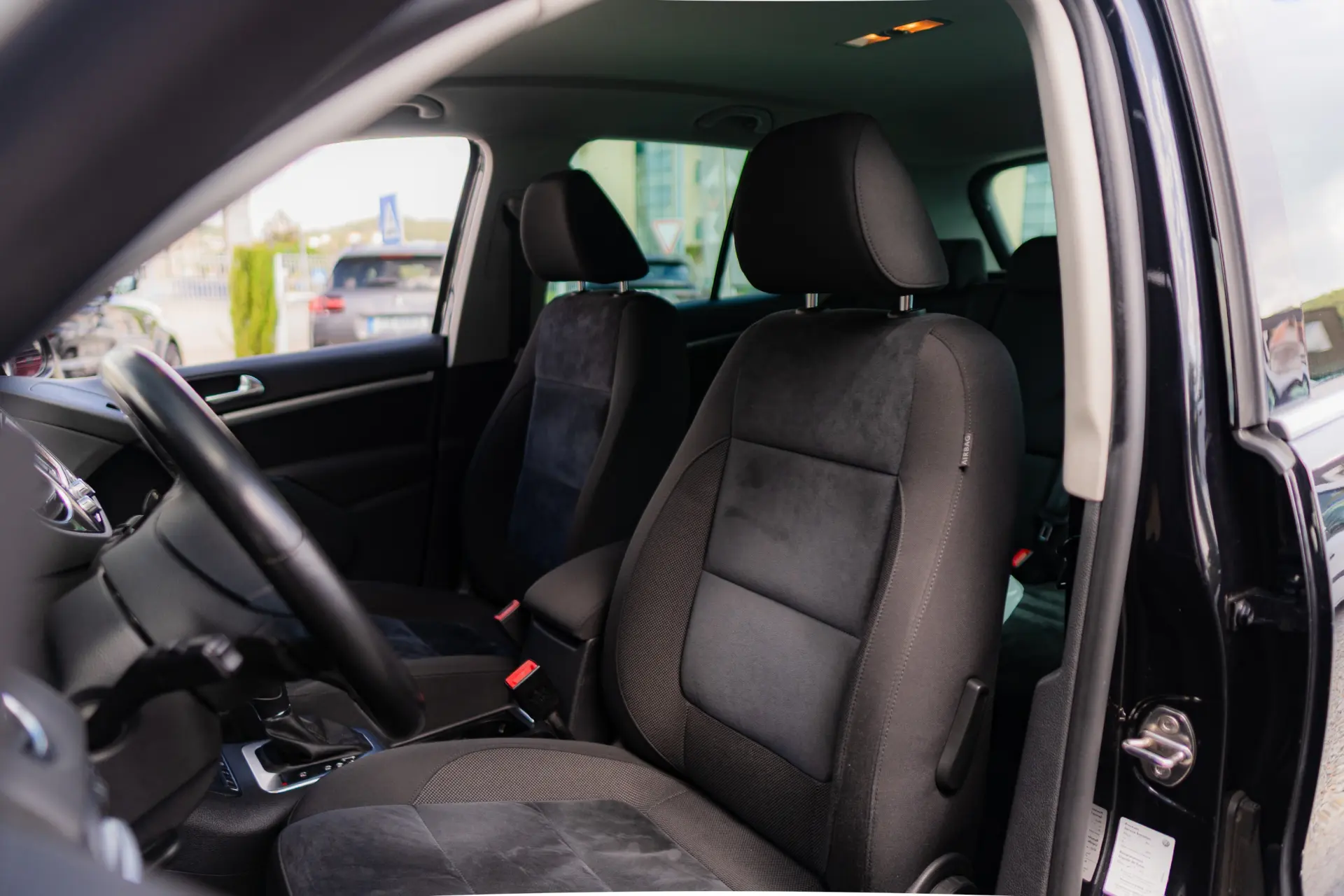 Volkswagen Tiguan 2.0 TDI DPF 4Motion BlueMotion DSG Exclusive 28