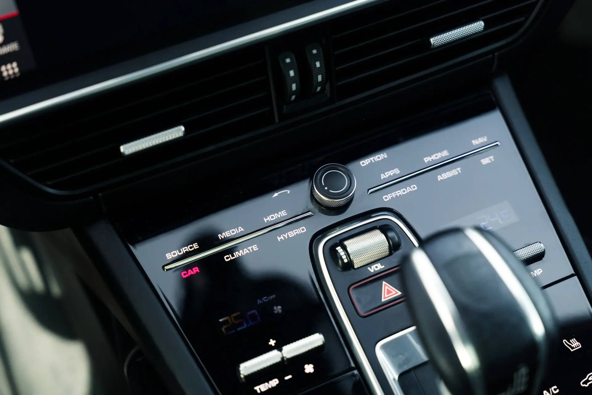 Porsche Cayenne Coupé E-Hybrid Platinum Edition 36