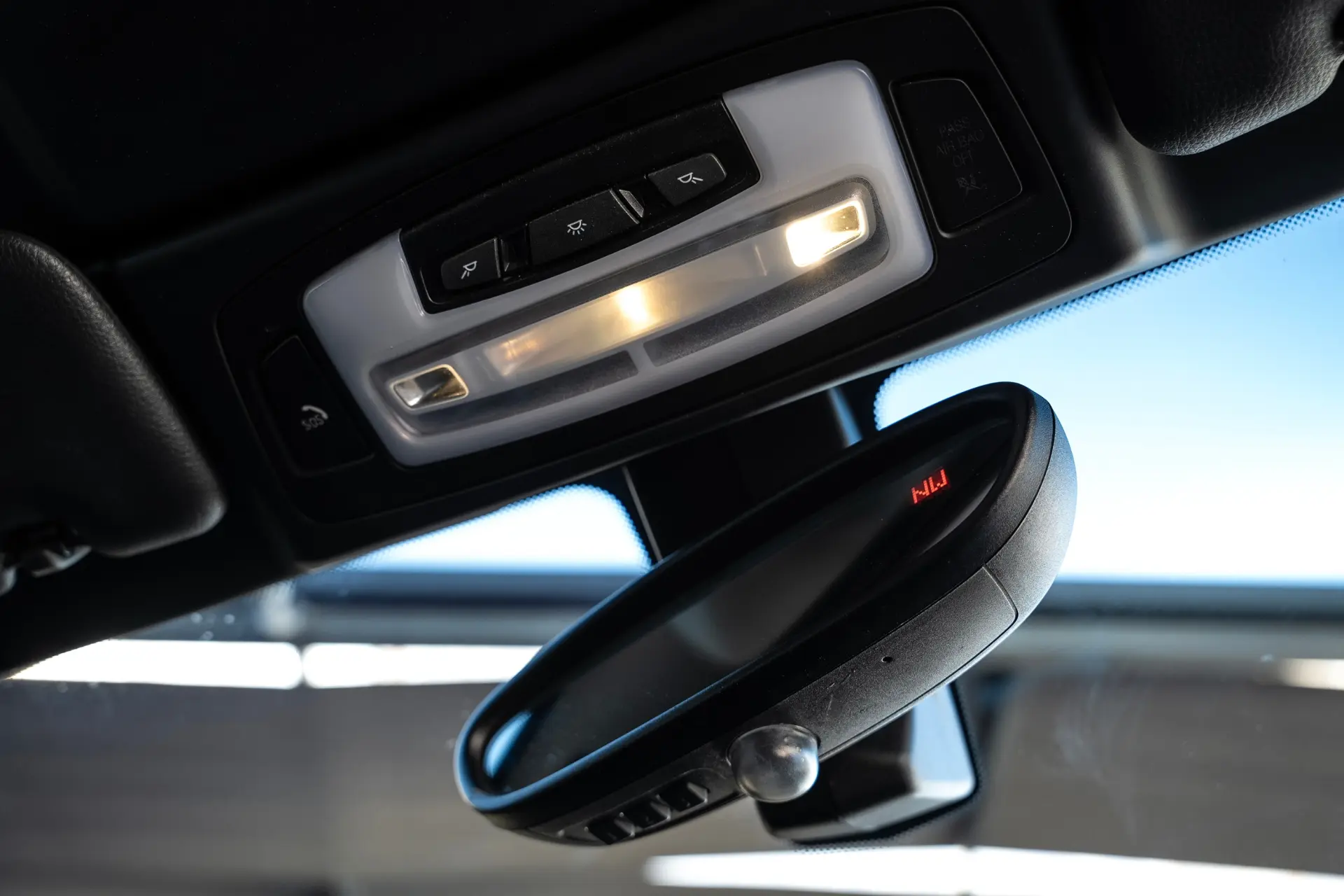 BMW 228 i Pack M Auto 13