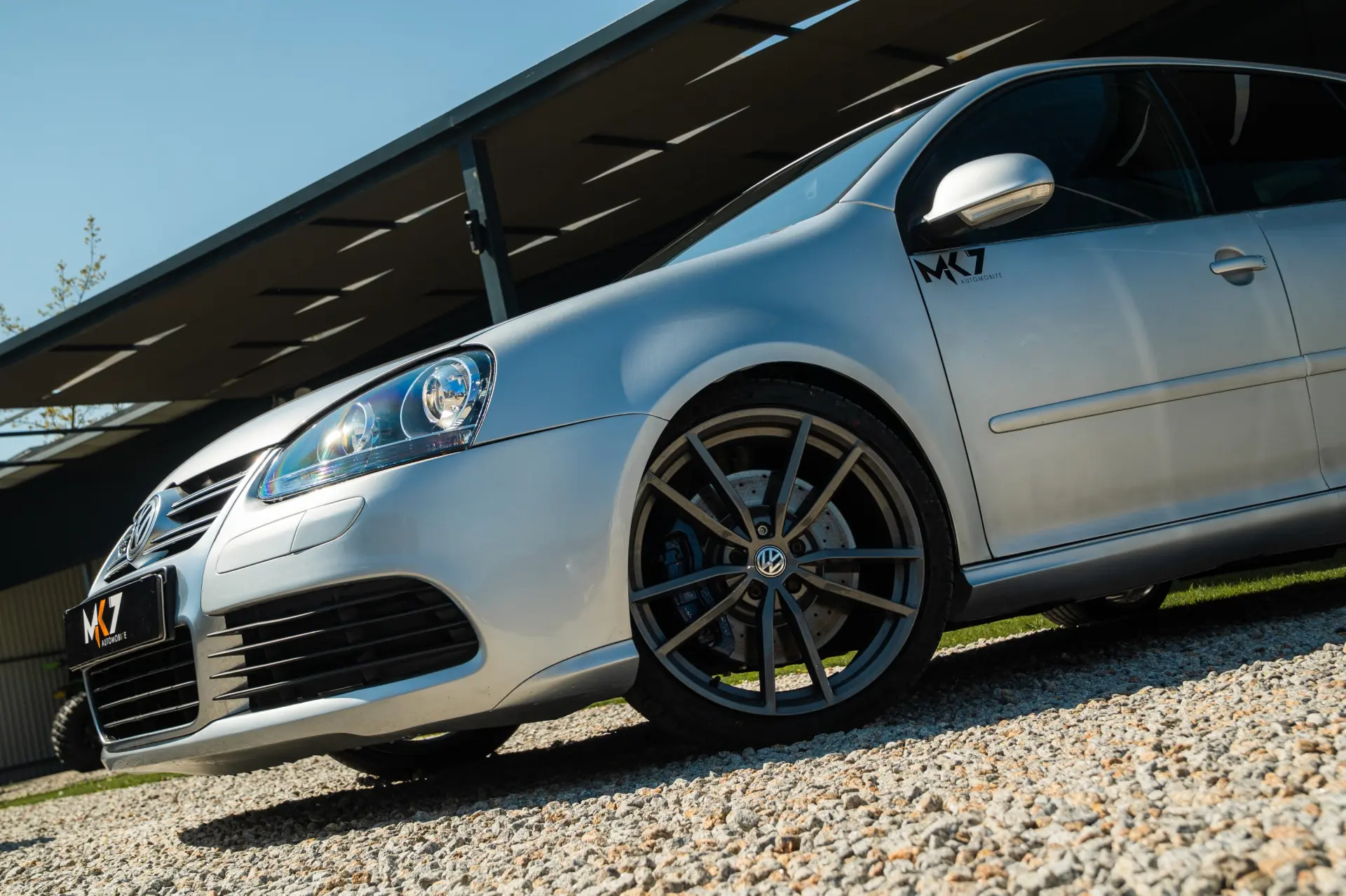 Volkswagen Golf 3.2 R32 4Motion DSG 20
