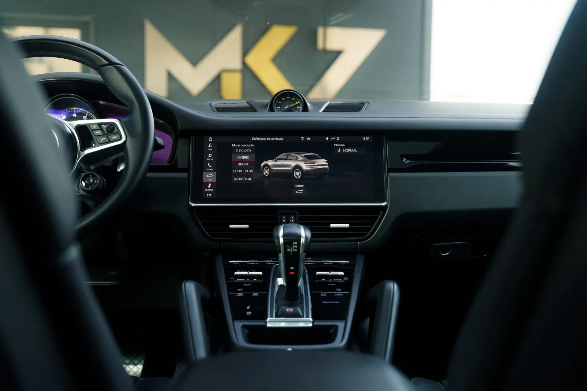 Porsche Cayenne Coupé E-Hybrid Platinum Edition 31