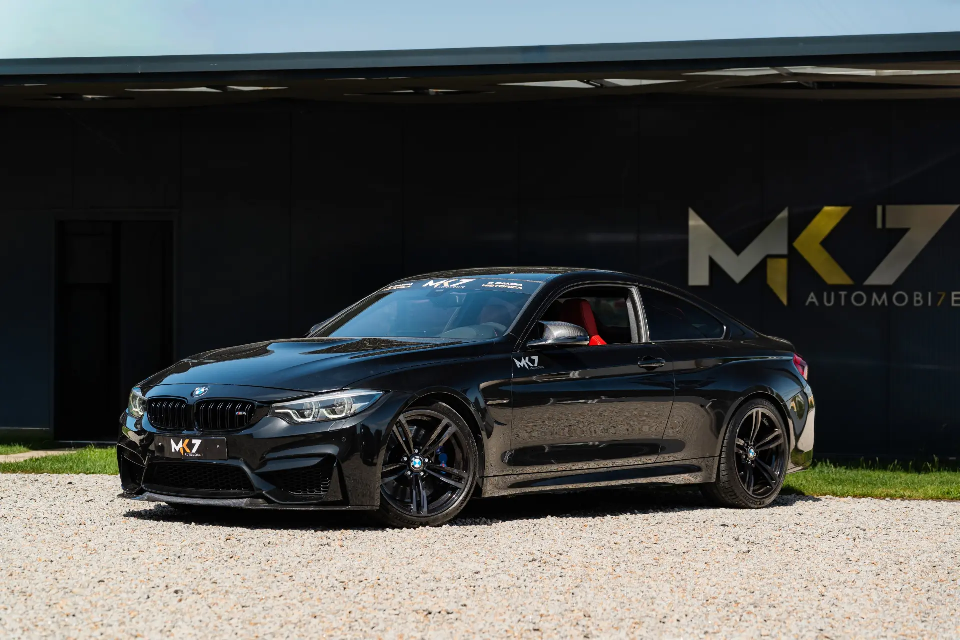 BMW M4 DKG Competition 1