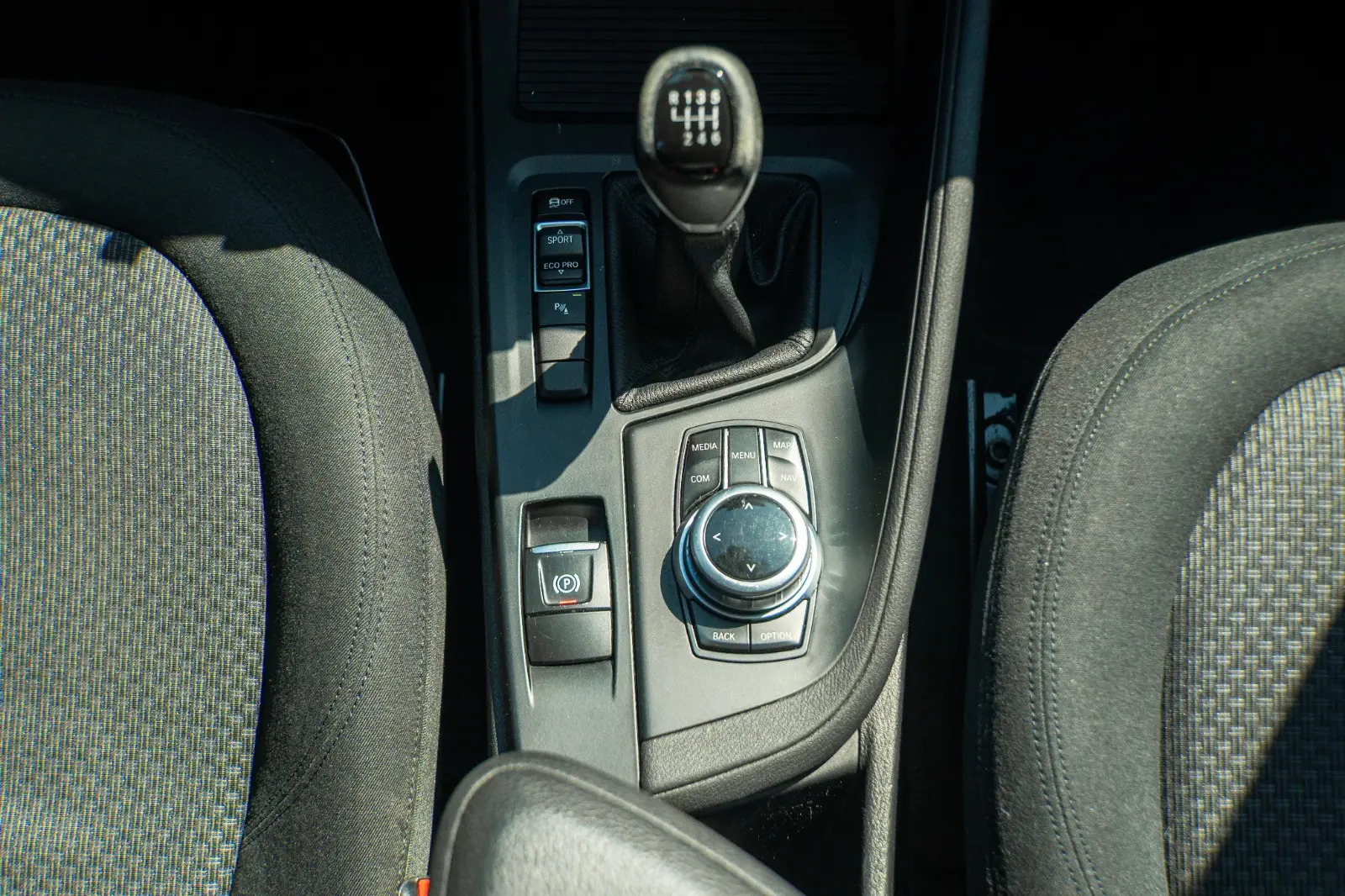 BMW X1 sDrive18d Sport Line 24