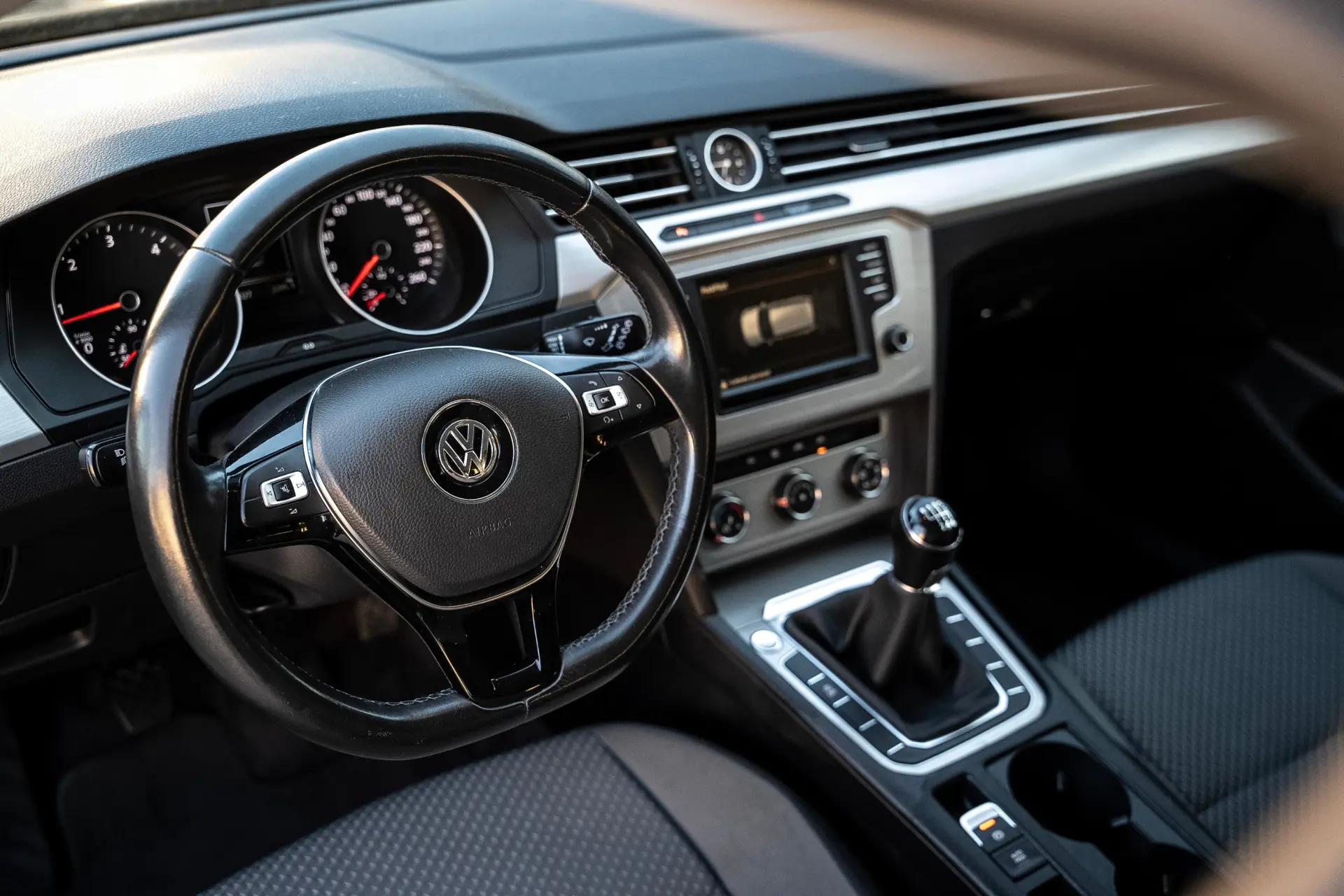 Volkswagen Passat Variant 1.6 TDI BlueMotion 5