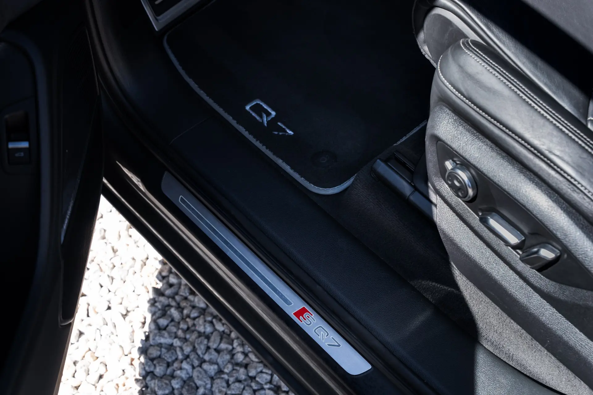 Audi SQ7 4.0 TDI V8 quattro Tiptronic 7L 33
