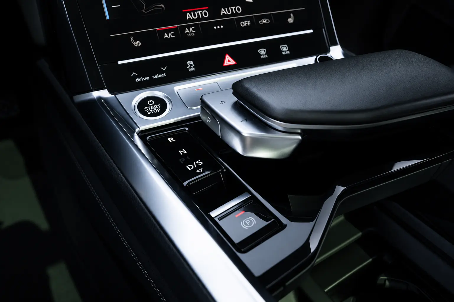 Audi e-tron Sportback 50 quattro advanced 12