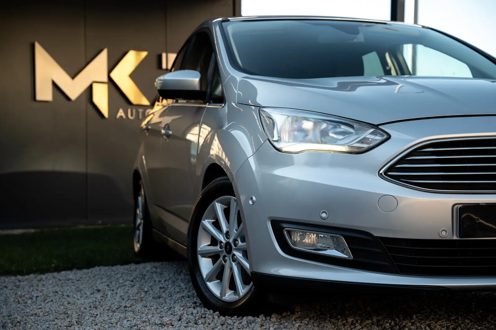 Ford C-Max 1.5 TDCi Titanium S/S 28