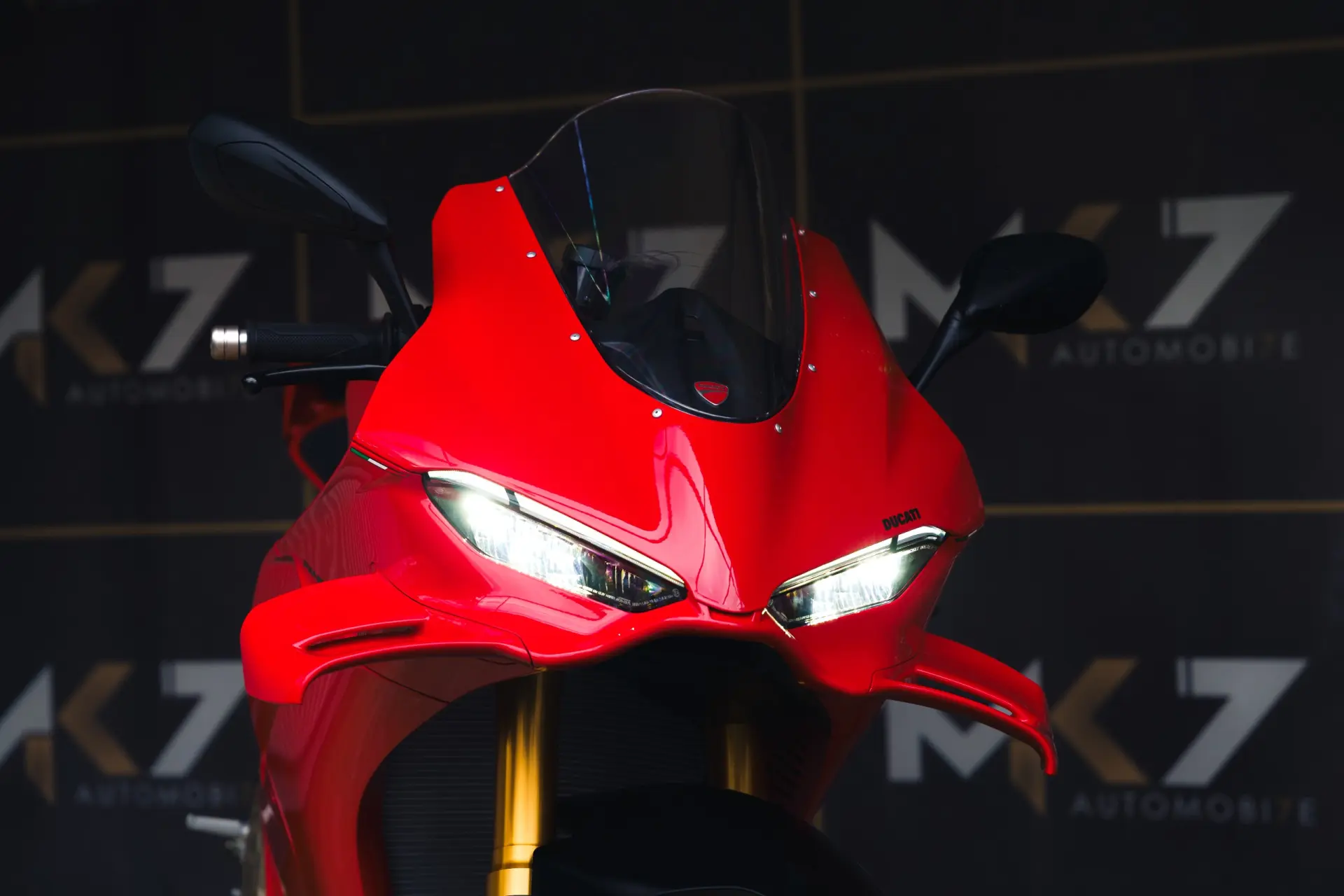 Ducati Panigale V4 S 2025 11