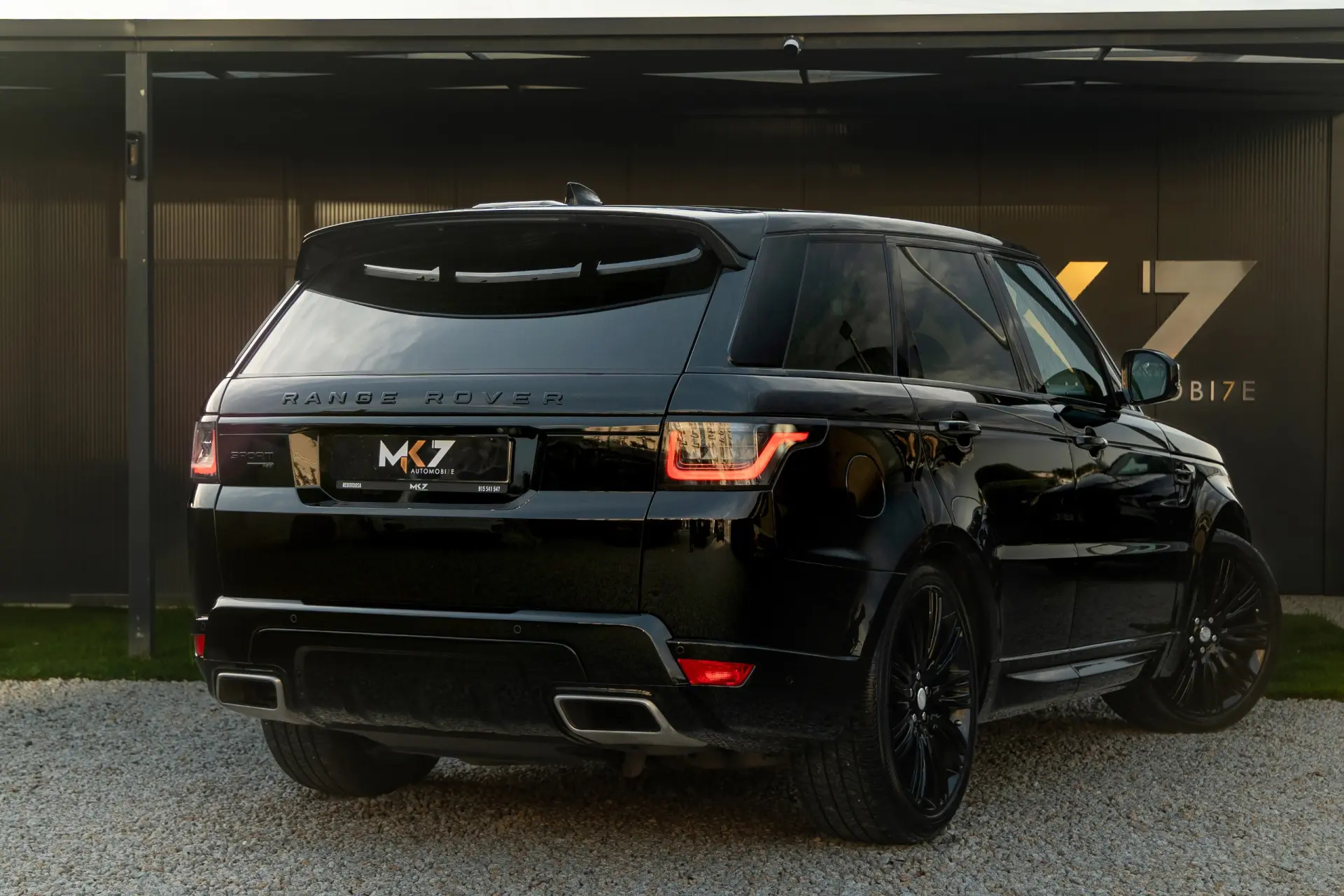 Land Rover Range Rover Sport SDV6 Black Edition 2