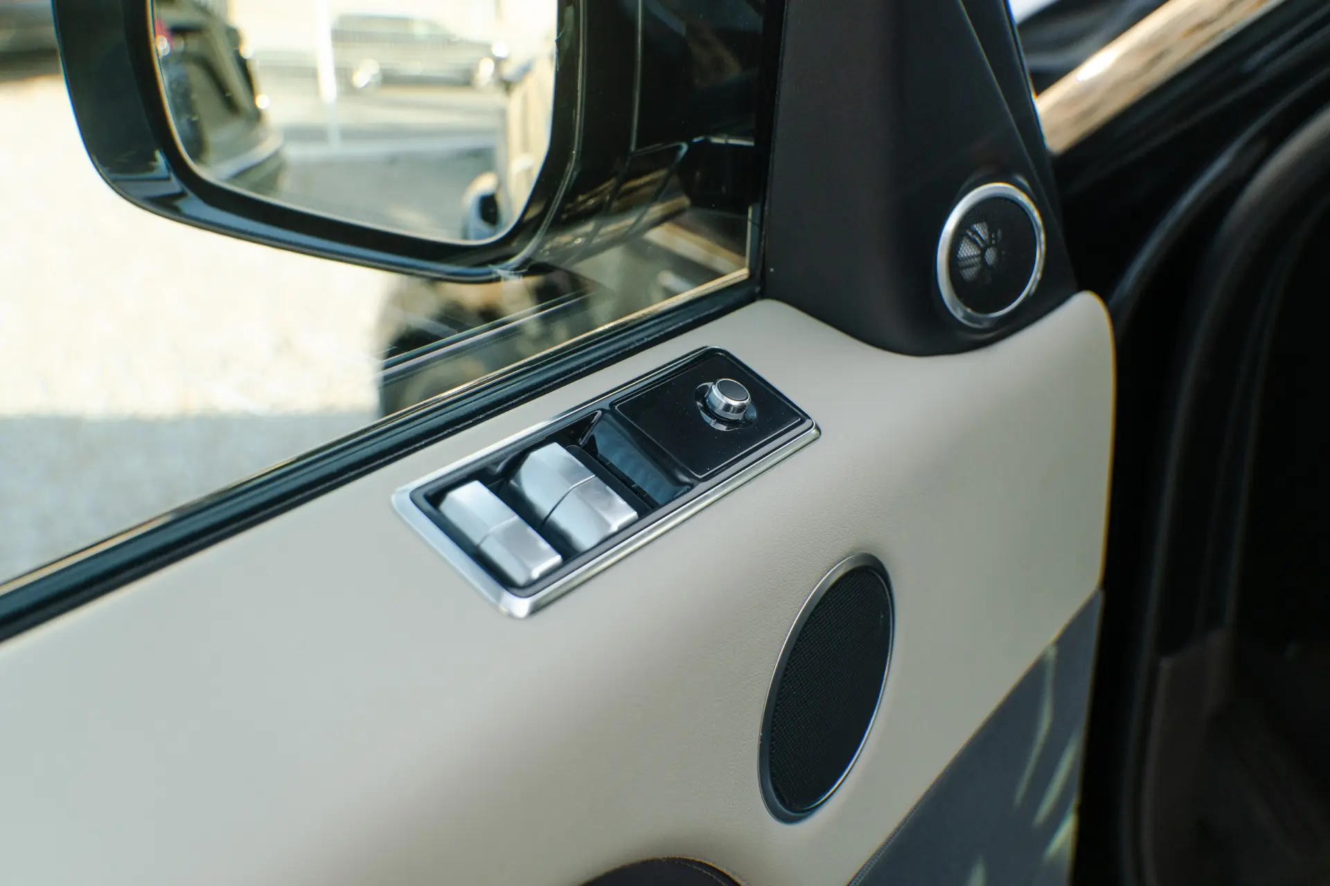 Land Rover Range Rover Sport SDV6 Black Edition 27