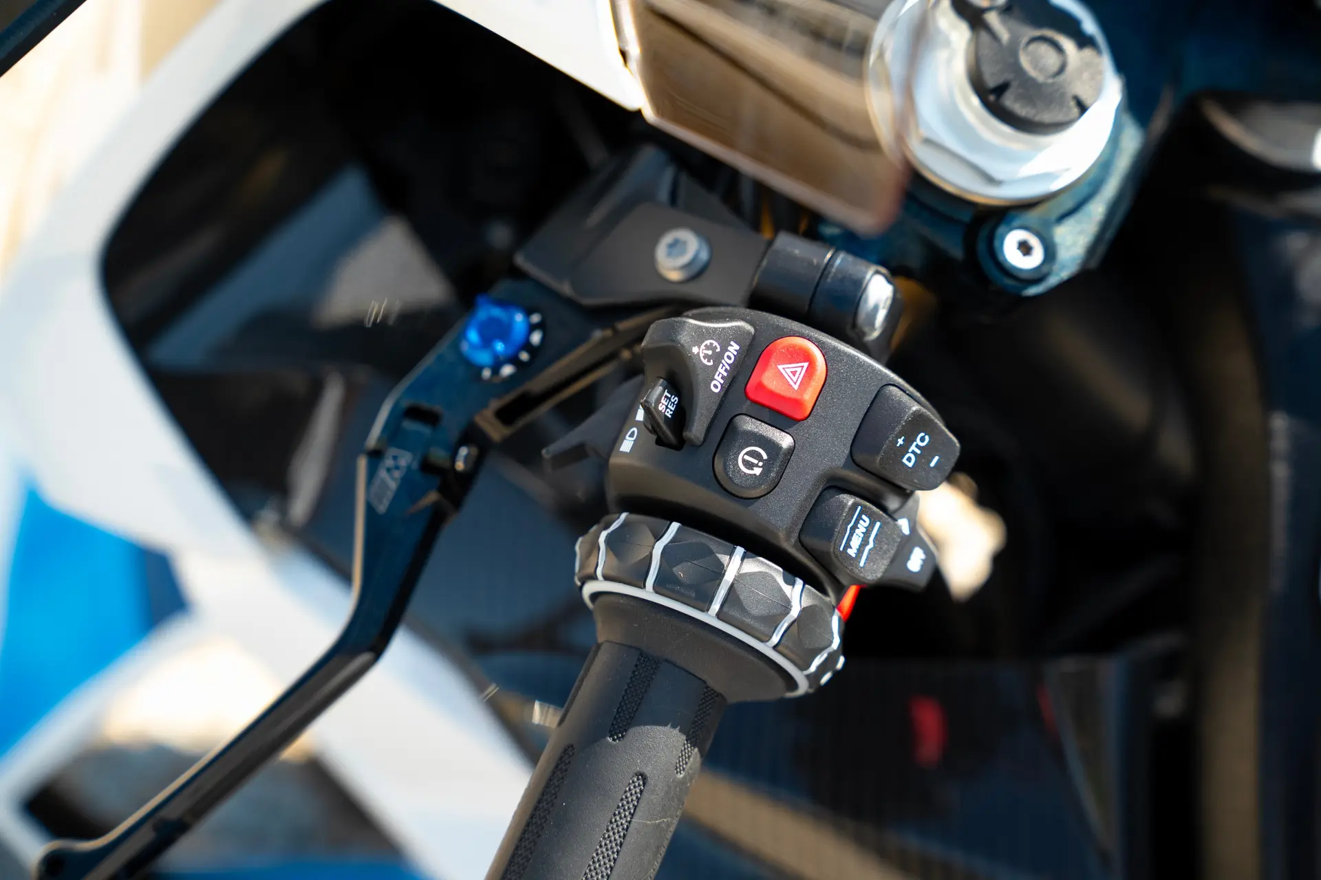 BMW S 1000 RR PACK M + LINHA COMPLETA AKRAPOVIC 39