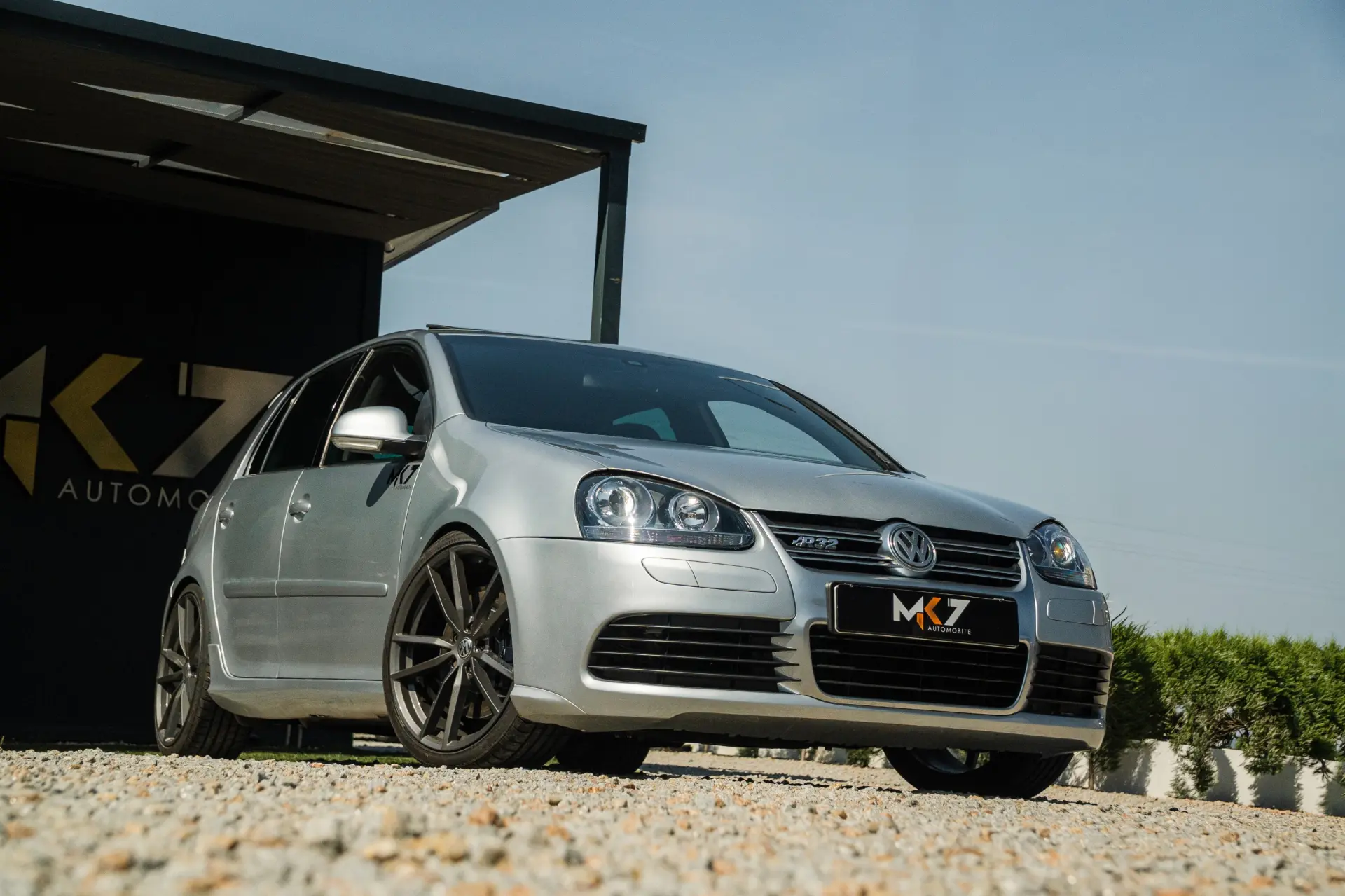 Volkswagen Golf 3.2 R32 4Motion DSG 24