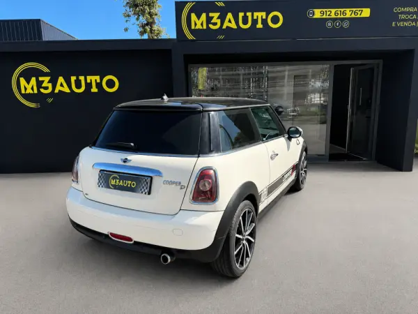 MINI 3 Portas Cooper D 3