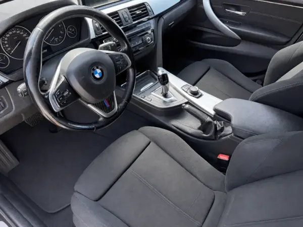 BMW 418 Gran Coupé d Line Sport Auto 9
