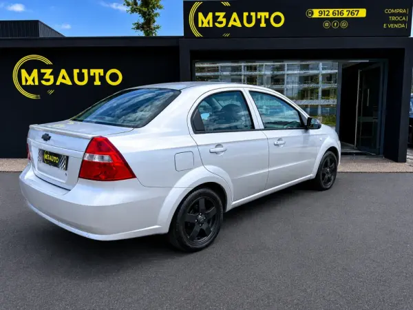 Chevrolet Aveo 1.2 LS 3