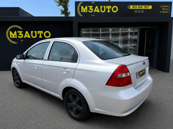 Chevrolet Aveo 1.2 LS 4