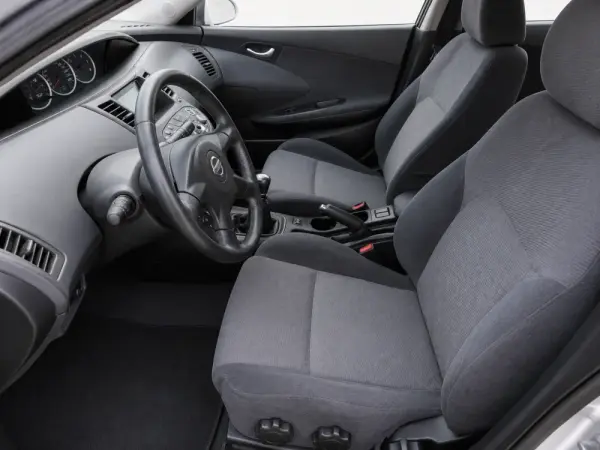 Nissan Primera TEKNA 5