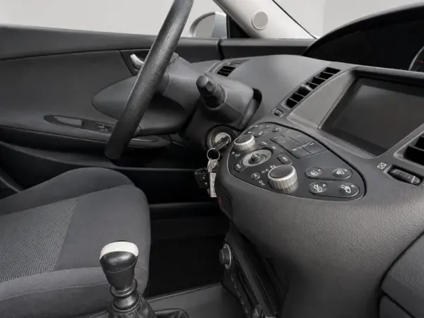Nissan Primera TEKNA 7