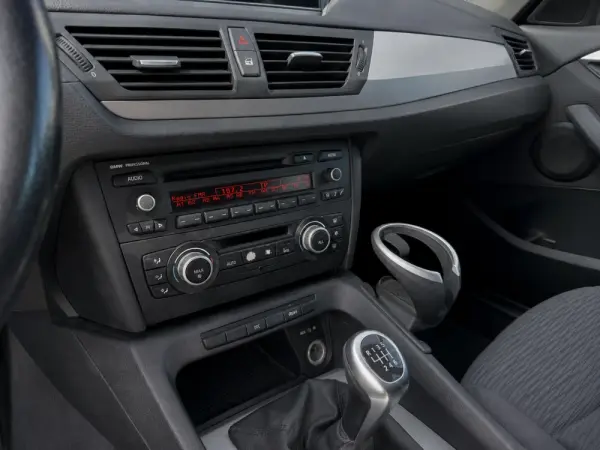 BMW X1 X-DRIVE 7
