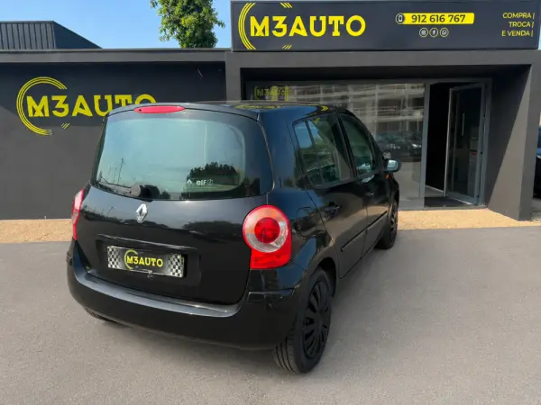 Renault Modus 1.2 Luxe 4