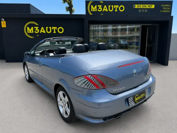 Peugeot 307 CC 1.6 Dynamique 4