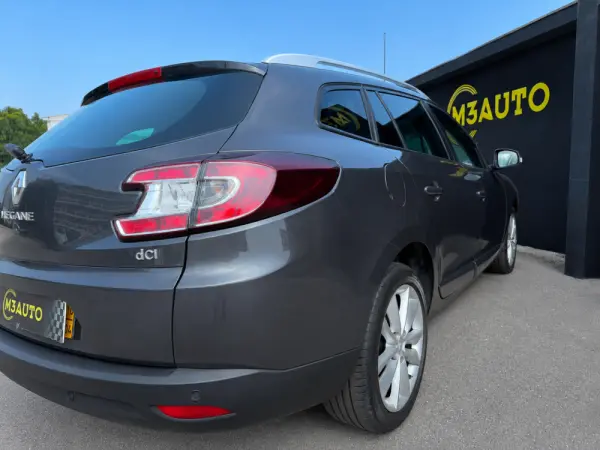 Renault Mégane Sport Tourer 1.5 dCi Luxe SS 6