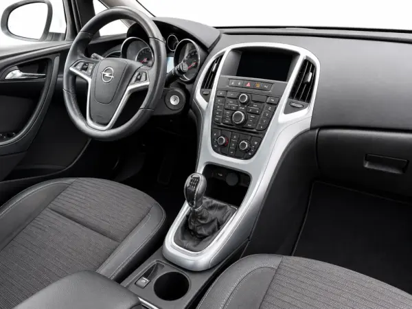 Opel Astra Sports Tourer 1.6 CDTI Ecotec 120 Anos S/S 10