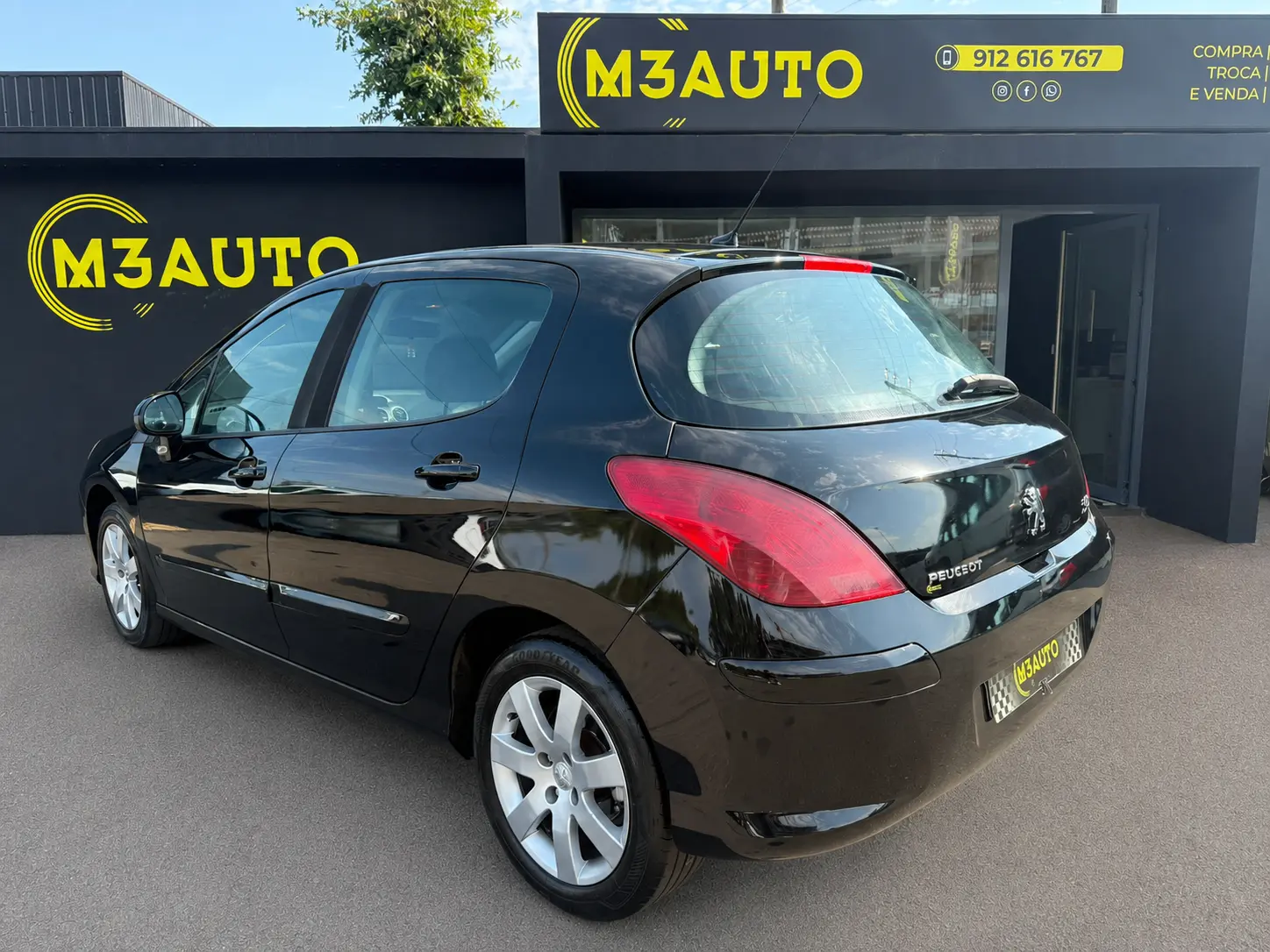 Peugeot 308 4
