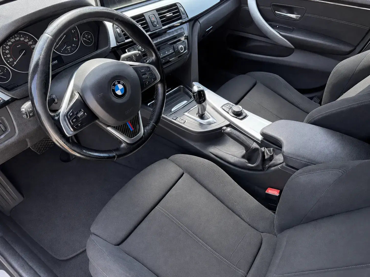 BMW 418 Gran Coupé d Line Sport Auto 9