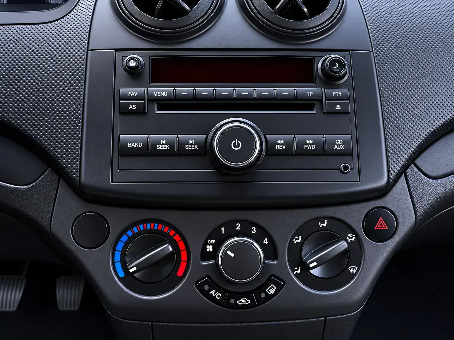 Chevrolet Aveo 1.2 LS 7