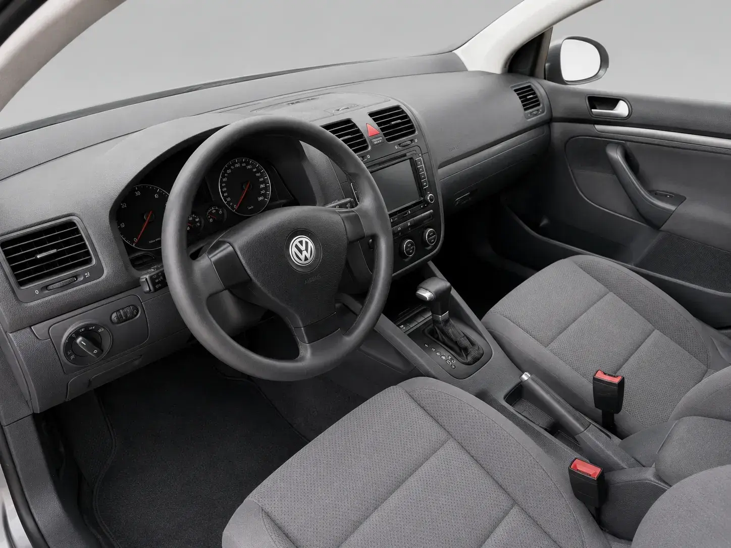 Volkswagen Golf 1.9 TDi Confortline DSG 7