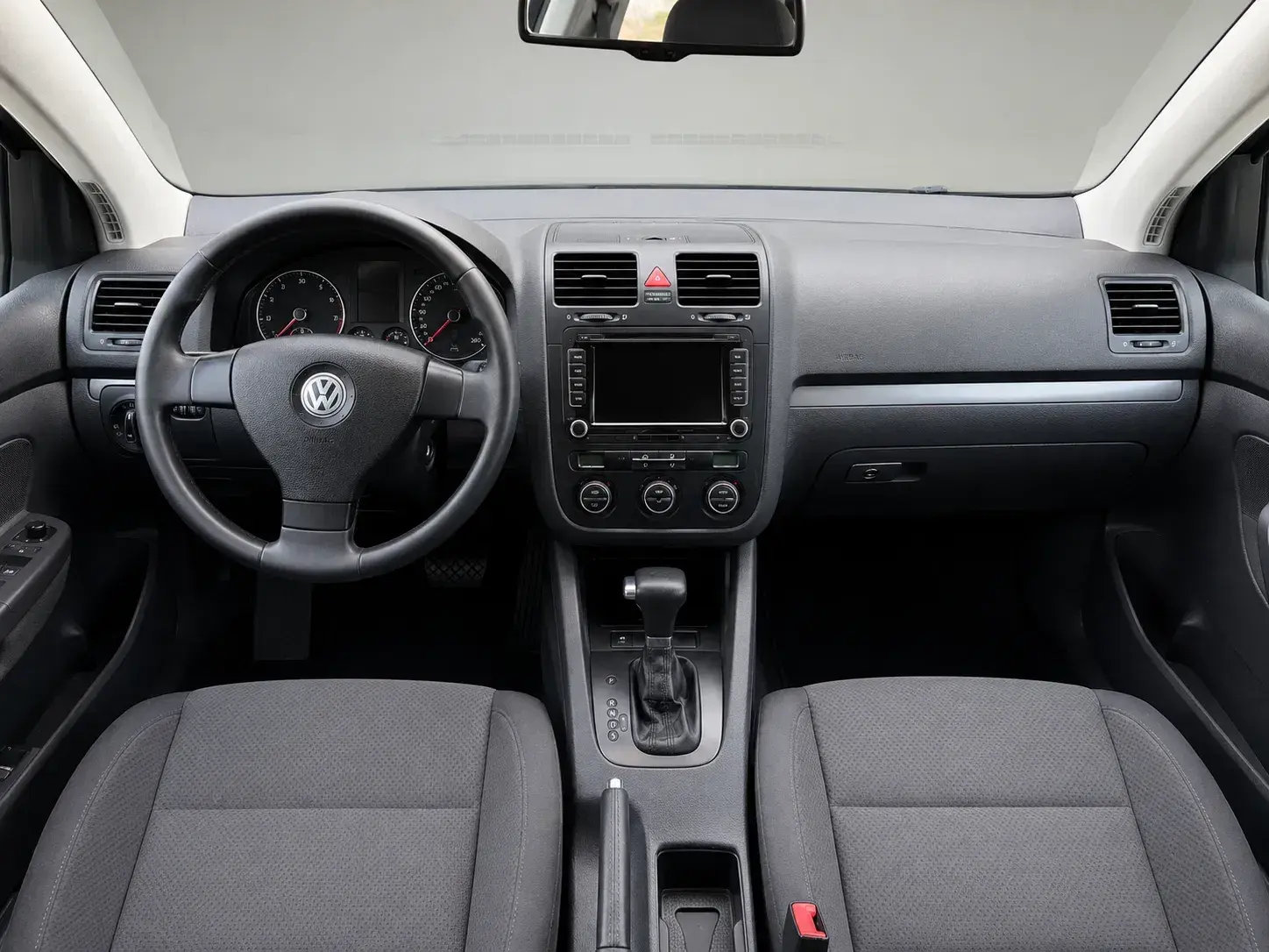 Volkswagen Golf 1.9 TDi Confortline DSG 9