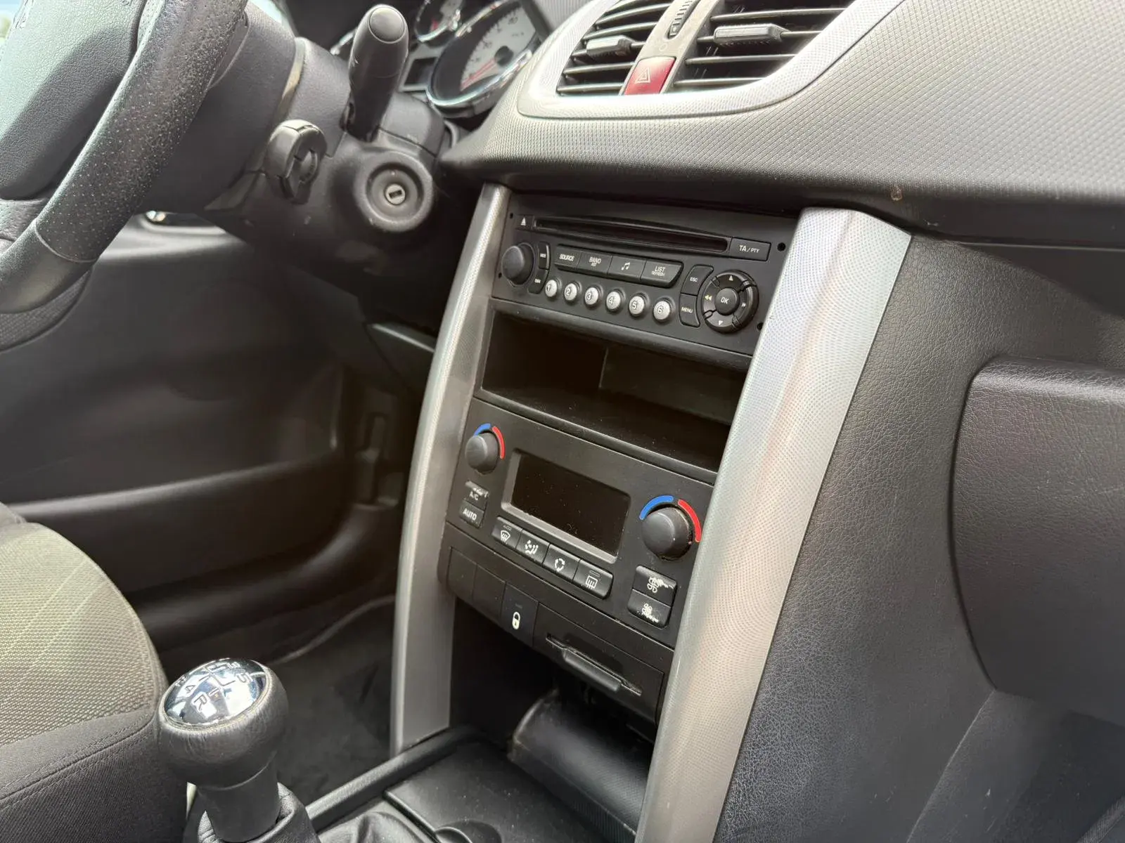 Peugeot 207 120 Sport 9