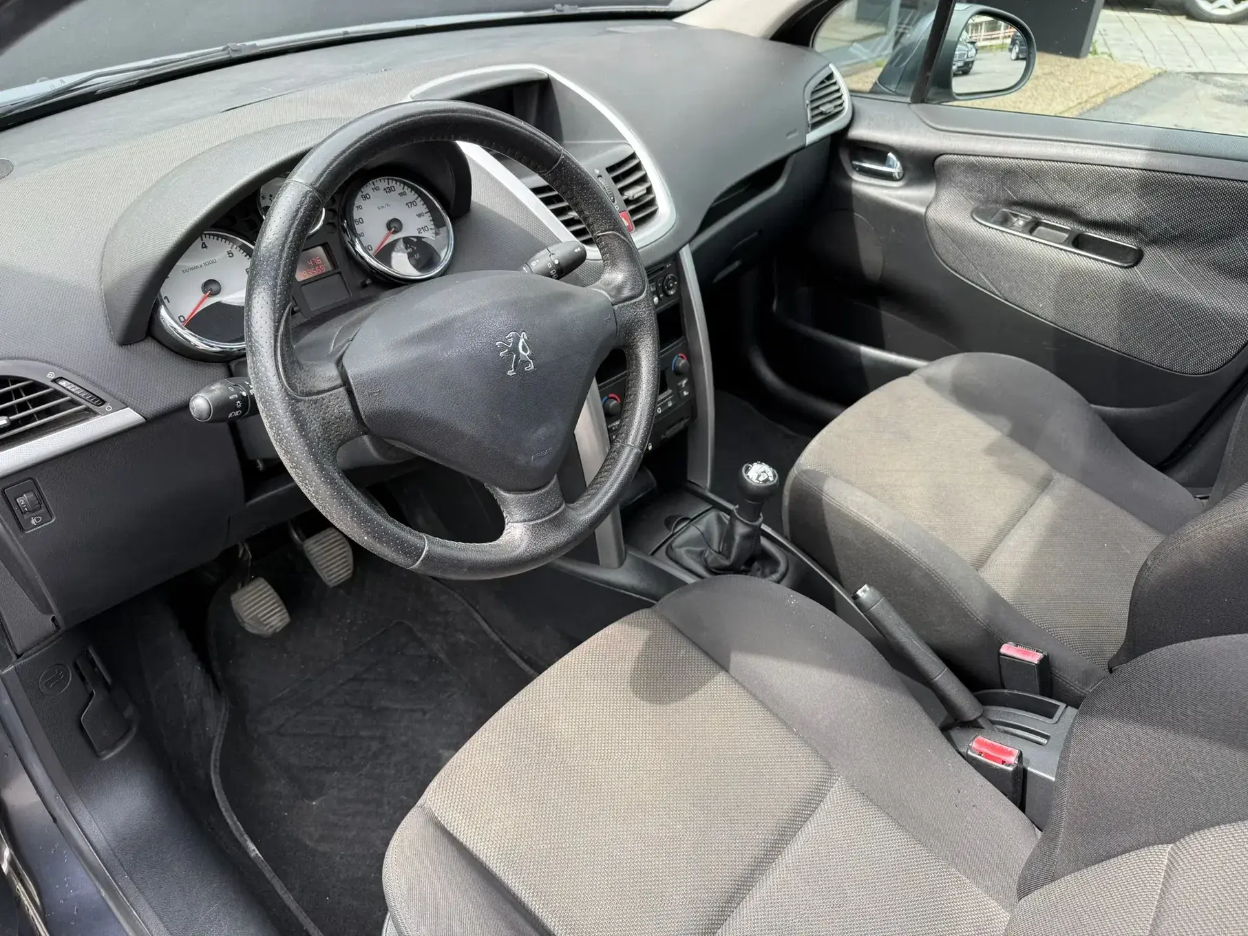 Peugeot 207 120 Sport 13