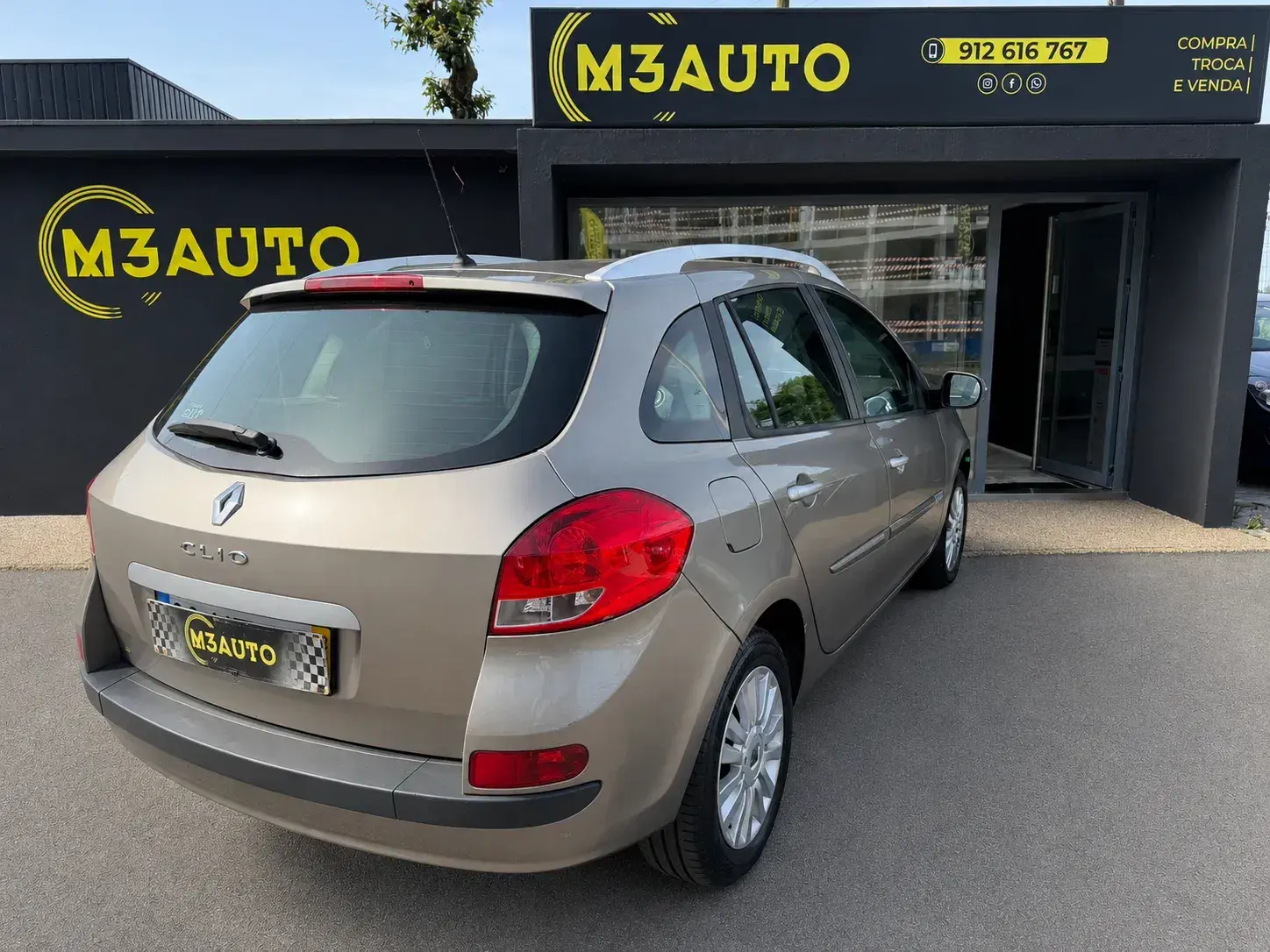 Renault Clio Break 1.2 16V Confort 130g 3