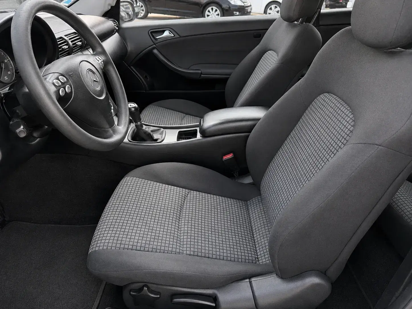 Mercedes-Benz C 220 CDi Sport Coupé Classic 5