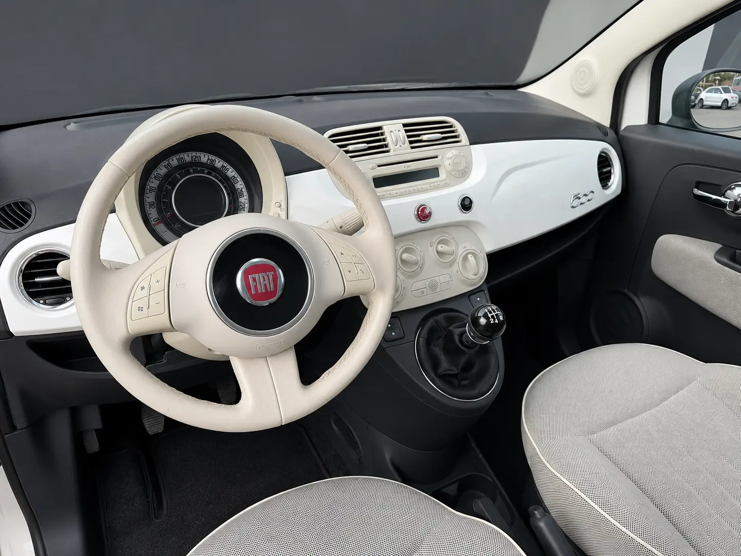 Fiat 500 0.9 8V TwinAir New Lounge S&S 9