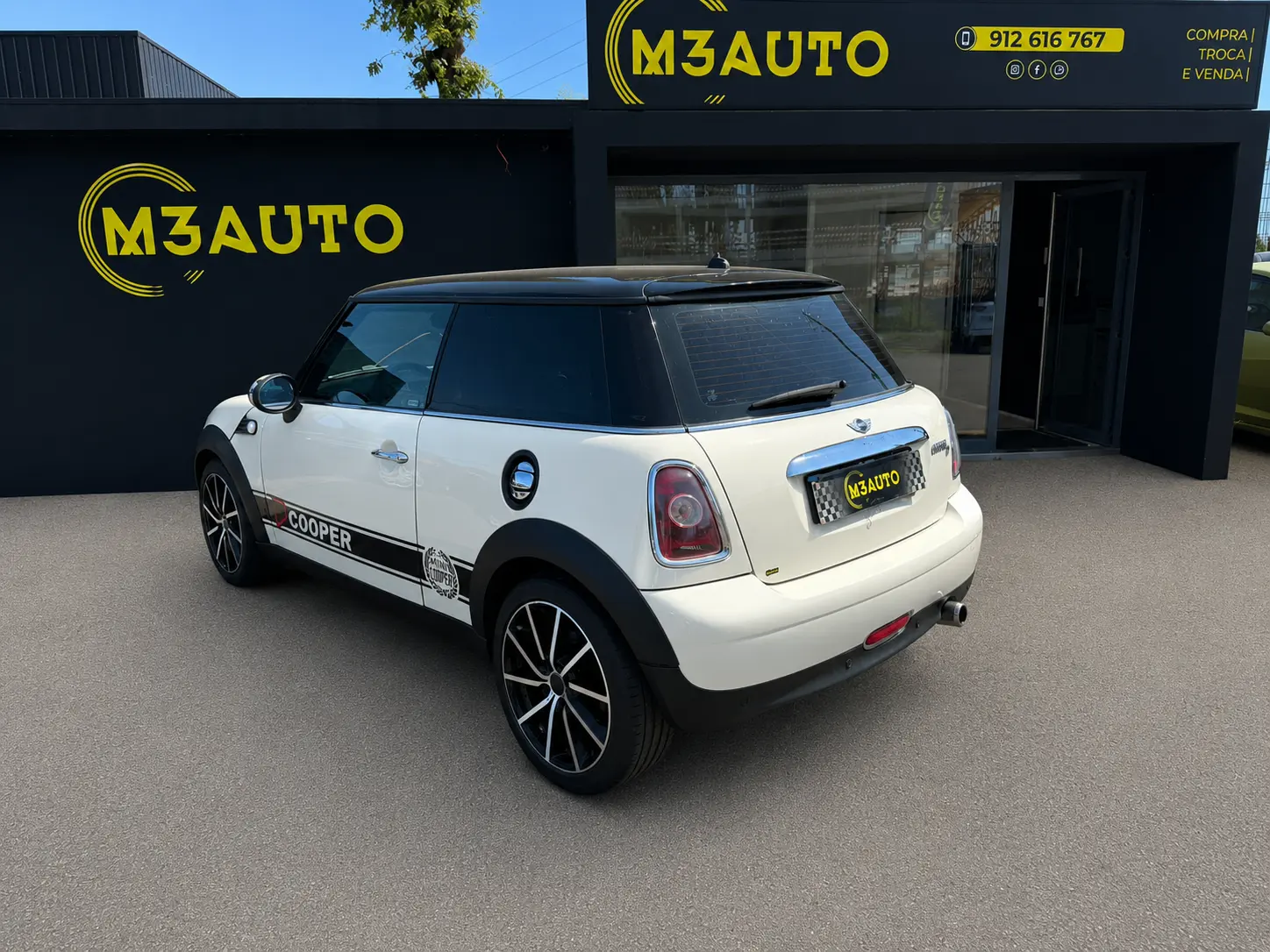 MINI 3 Portas Cooper D 2