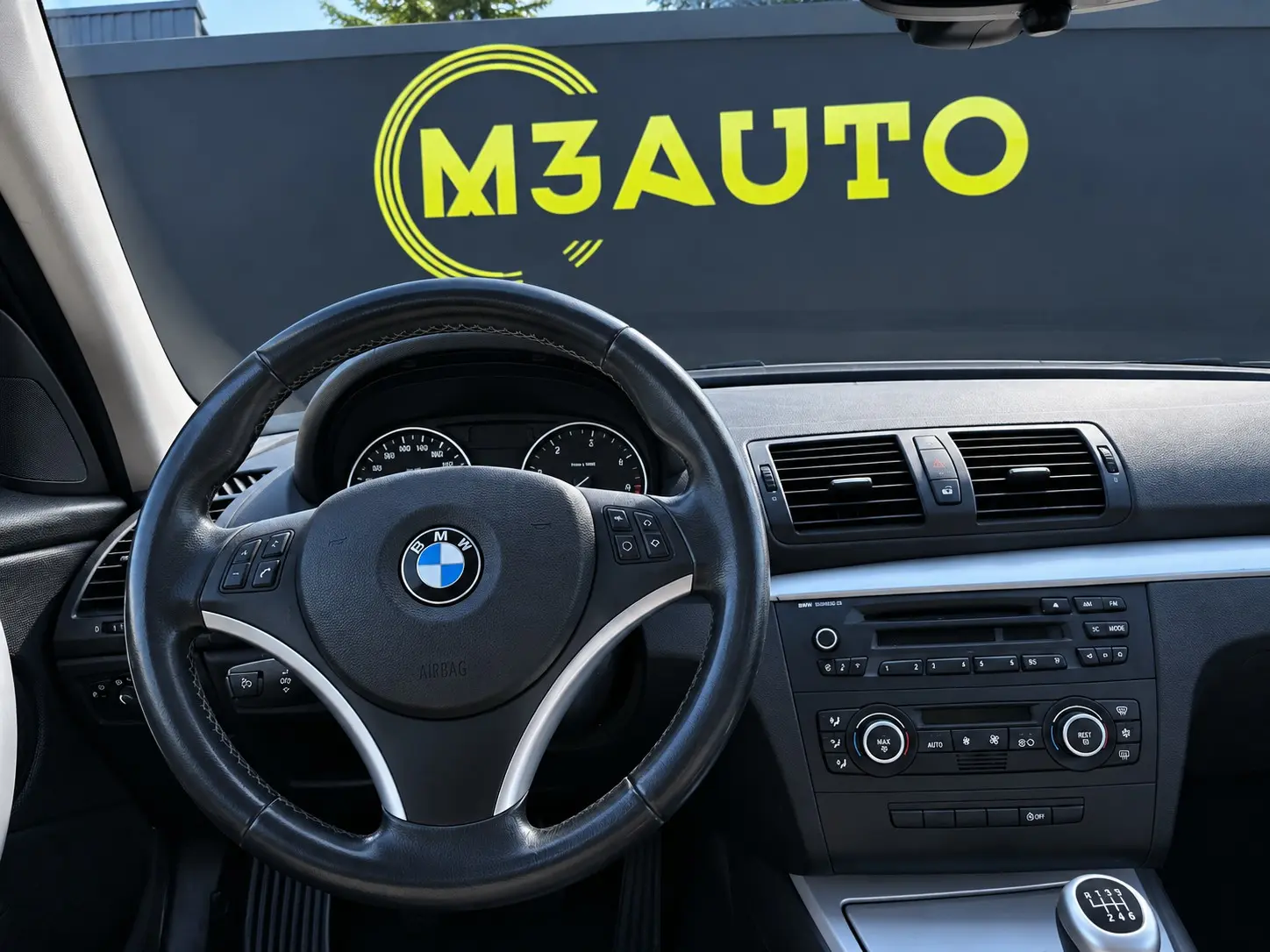 BMW 120 d 8