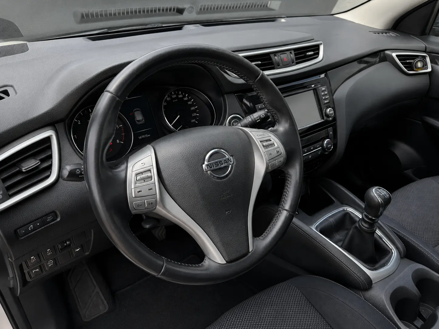 Nissan Qashqai 1.5 dCi TEKNA+ 6